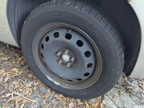 Used 2014 FIAT 500L Pop image 14