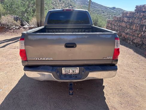 Used 2006 Toyota Tundra SR5 w/ TRD Off-Road Pkg RWD image 8