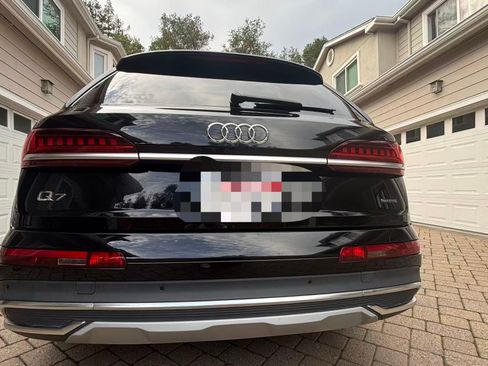 Used 2021 Audi Q7 3.0T Premium Plus image 6