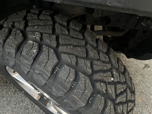 Used 2020 Jeep Wrangler Unlimited Sahara image 4