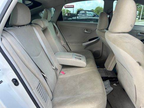 Used 2011 Toyota Prius Three image 10