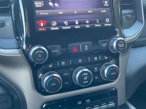 Used 2019 RAM 3500 Laramie image 8