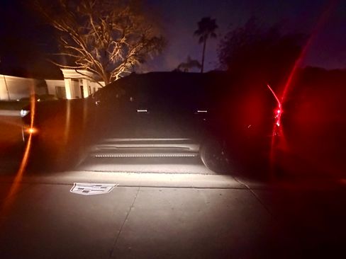 Used 2023 Cadillac Escalade Sport w/ LPO, ONYX Package image 26