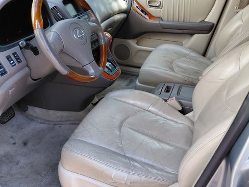 Used 2003 Lexus RX 300 4WD image 2