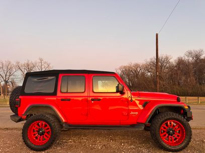 Used 2018 Jeep Wrangler Unlimited Sahara w/ Cold Weather Group
