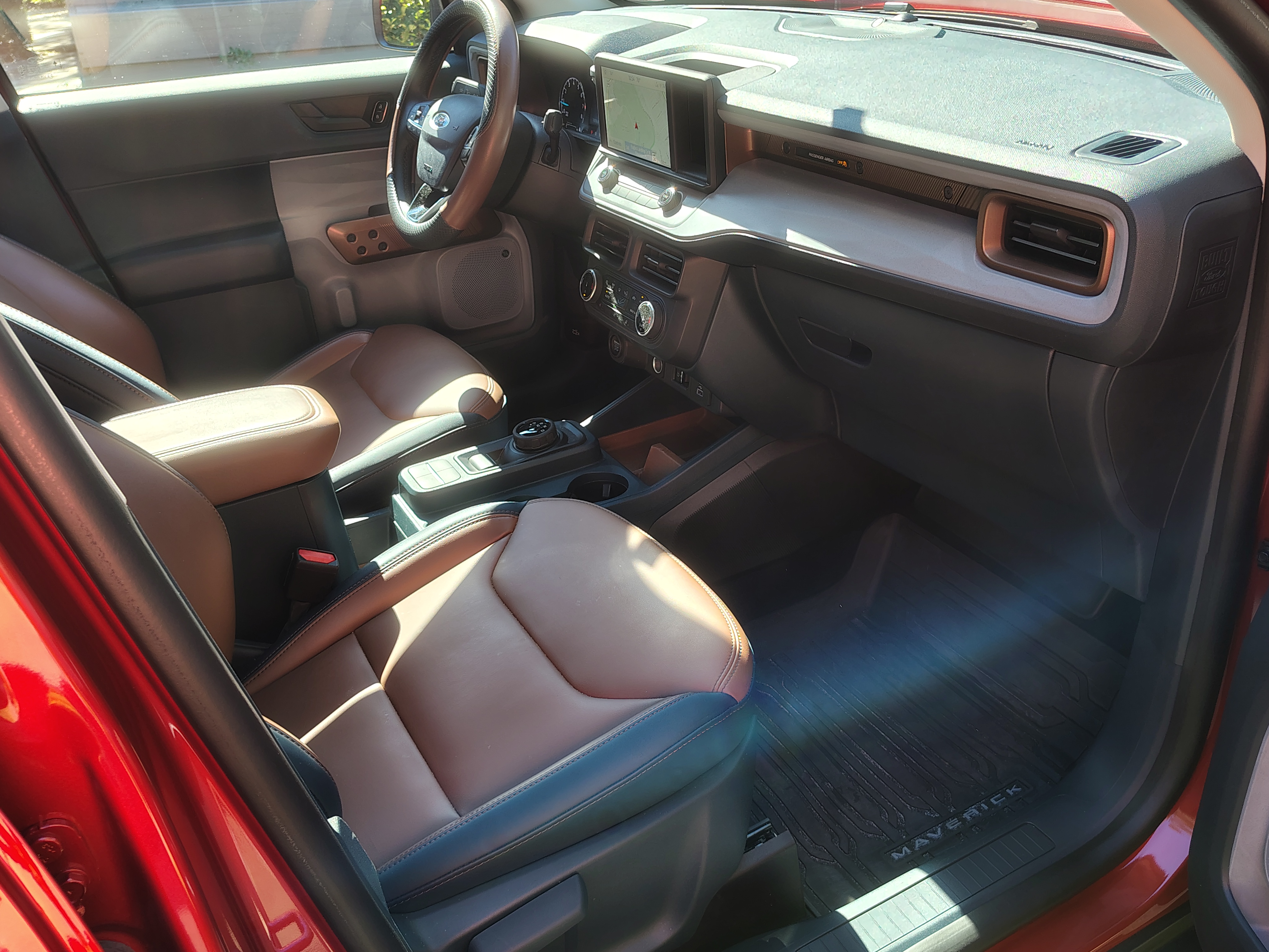 Used 2024 Ford Maverick Lariat w/ 4K Tow Package AWD/4WD image 13