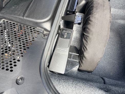 Used 1999 Porsche Boxster RWD image 9