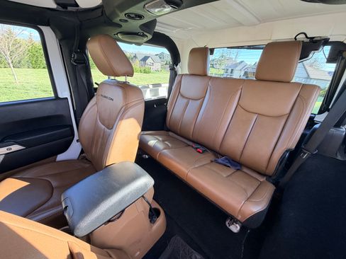 Used 2014 Jeep Wrangler Rubicon w/ Dual Top Group image 17