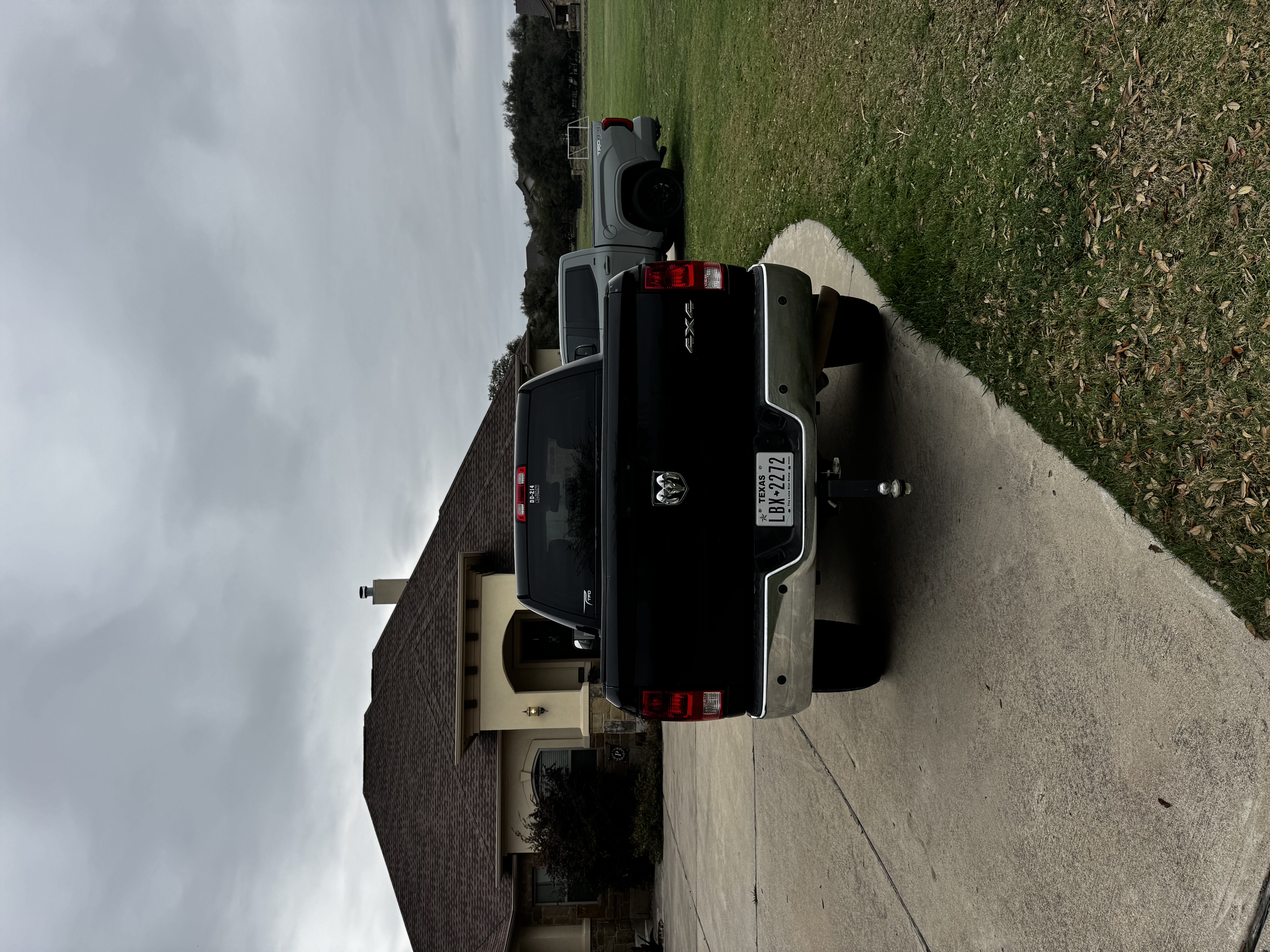Used 2015 RAM 2500 Tradesman w/ Chrome Appearance Group AWD/4WD image 5