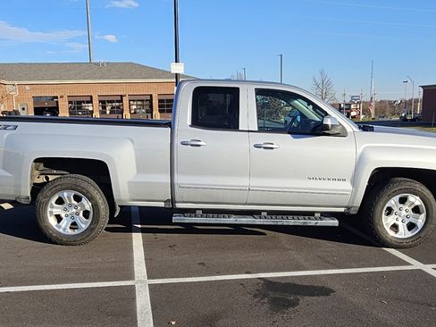 Used 2018 Chevrolet Silverado 1500 LT w/ All Star Edition image 6