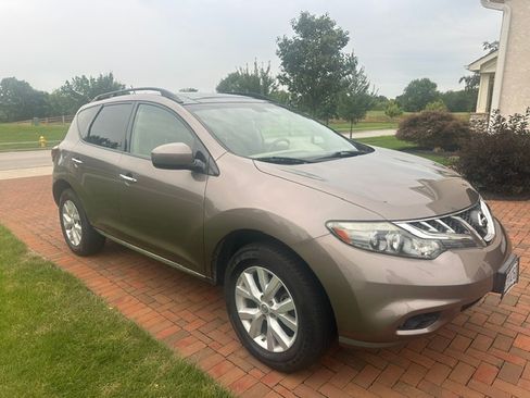 Used 2012 Nissan Murano SL AWD/4WD image 2