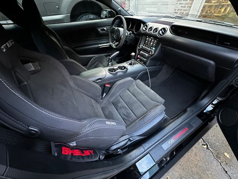 Used 2017 Ford Mustang Shelby GT350 w/ Electronics Package image 12