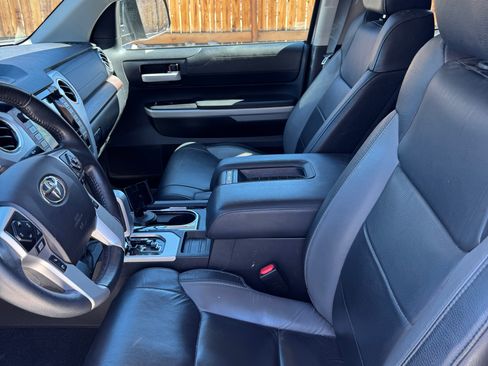 Used 2021 Toyota Tundra Limited w/ Limited Premium Package image 18