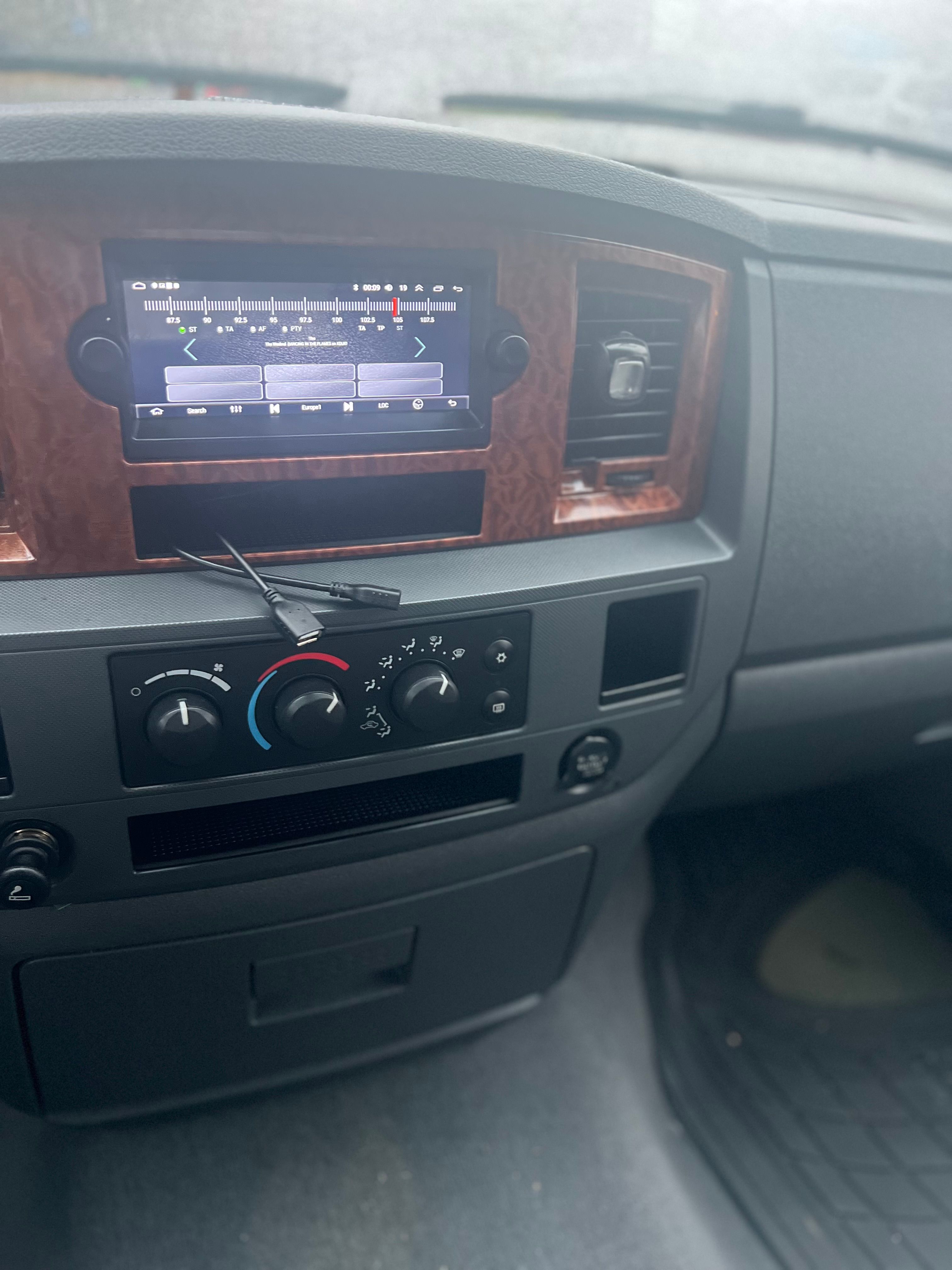 Used 2006 Dodge Ram 1500 Truck SLT RWD image 12