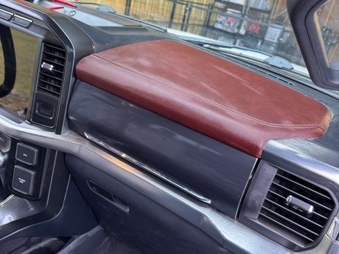 Used 2023 Ford F150 Lariat AWD/4WD image 18