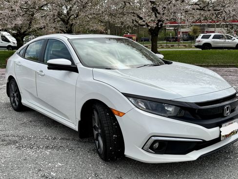 Used 2020 Honda Civic EX image 1