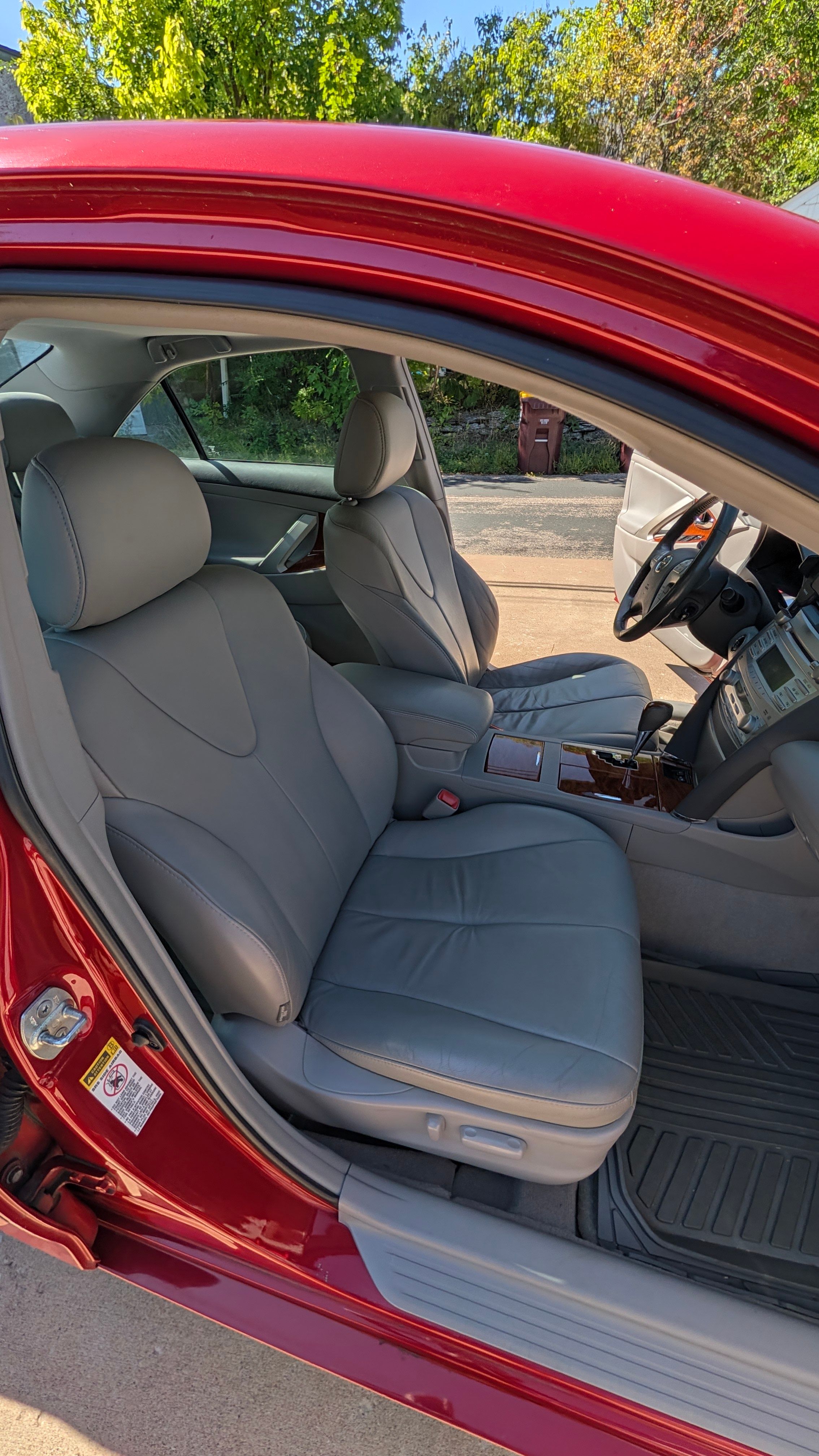 Used 2009 Toyota Camry XLE FWD image 14