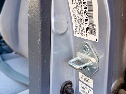 Used 2002 Honda Civic DX image 10