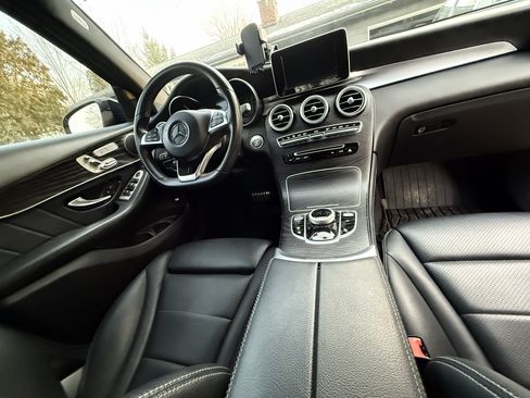 Used 2018 Mercedes-Benz GLC 300 w/ AMG Line image 22