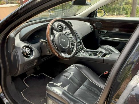 Used 2015 Jaguar XJ L Portfolio image 12