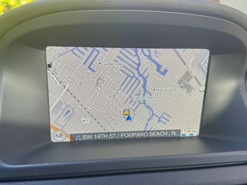 Used 2016 Volvo XC70 T5 Premier image 6