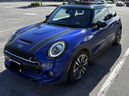 Used 2020 MINI Cooper S FWD image 5