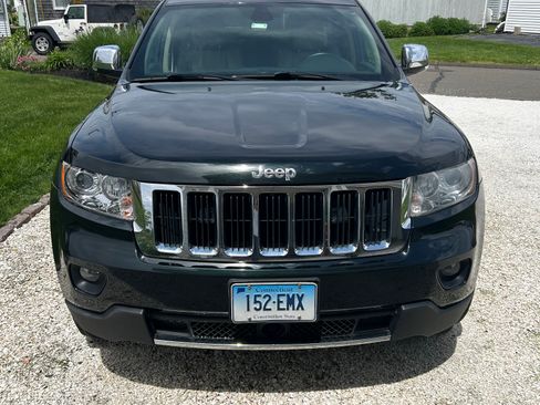 Used 2013 Jeep Grand Cherokee Limited w/ Advance Technology Group AWD/4WD image 13