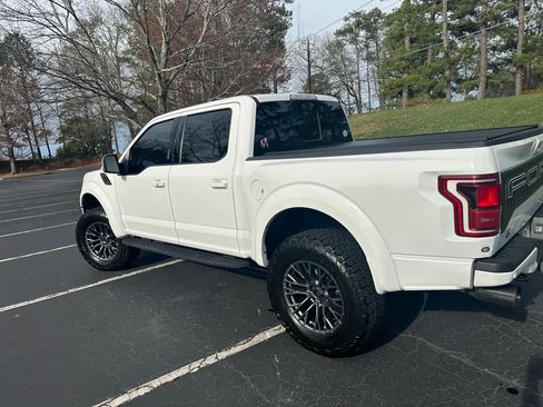 Used 2020 Ford F150 Raptor w/ Equipment Group 802A Luxury image 4