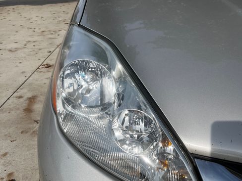 Used 2006 Toyota Sienna XLE Limited image 12