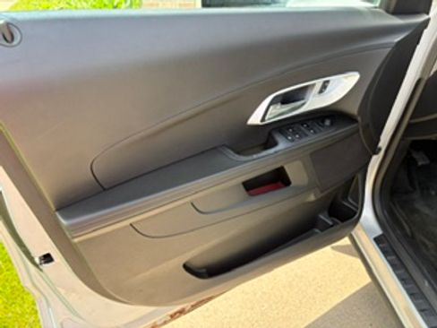 Used 2013 Chevrolet Equinox LS w/ LPO, Protection Package FWD image 2