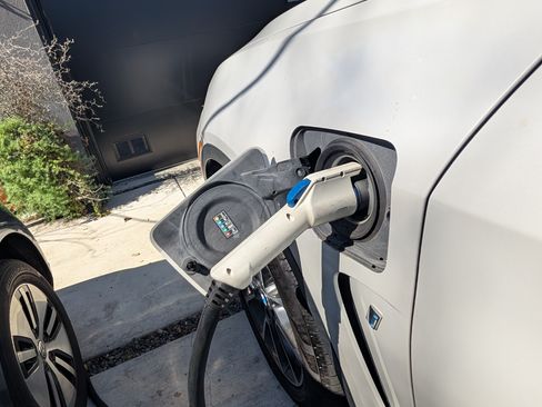 Used 2017 BMW X5 xDrive40e image 10