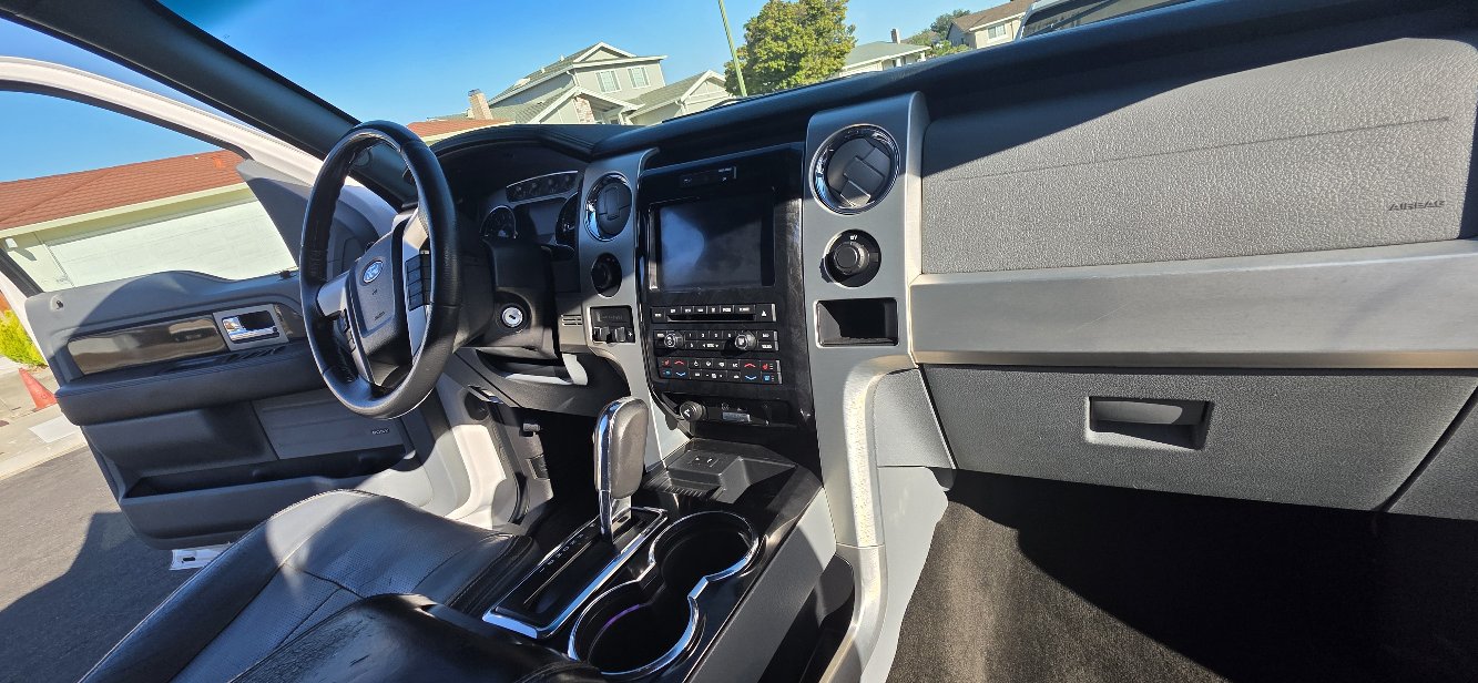 Used 2011 Ford F150 Platinum AWD/4WD image 15