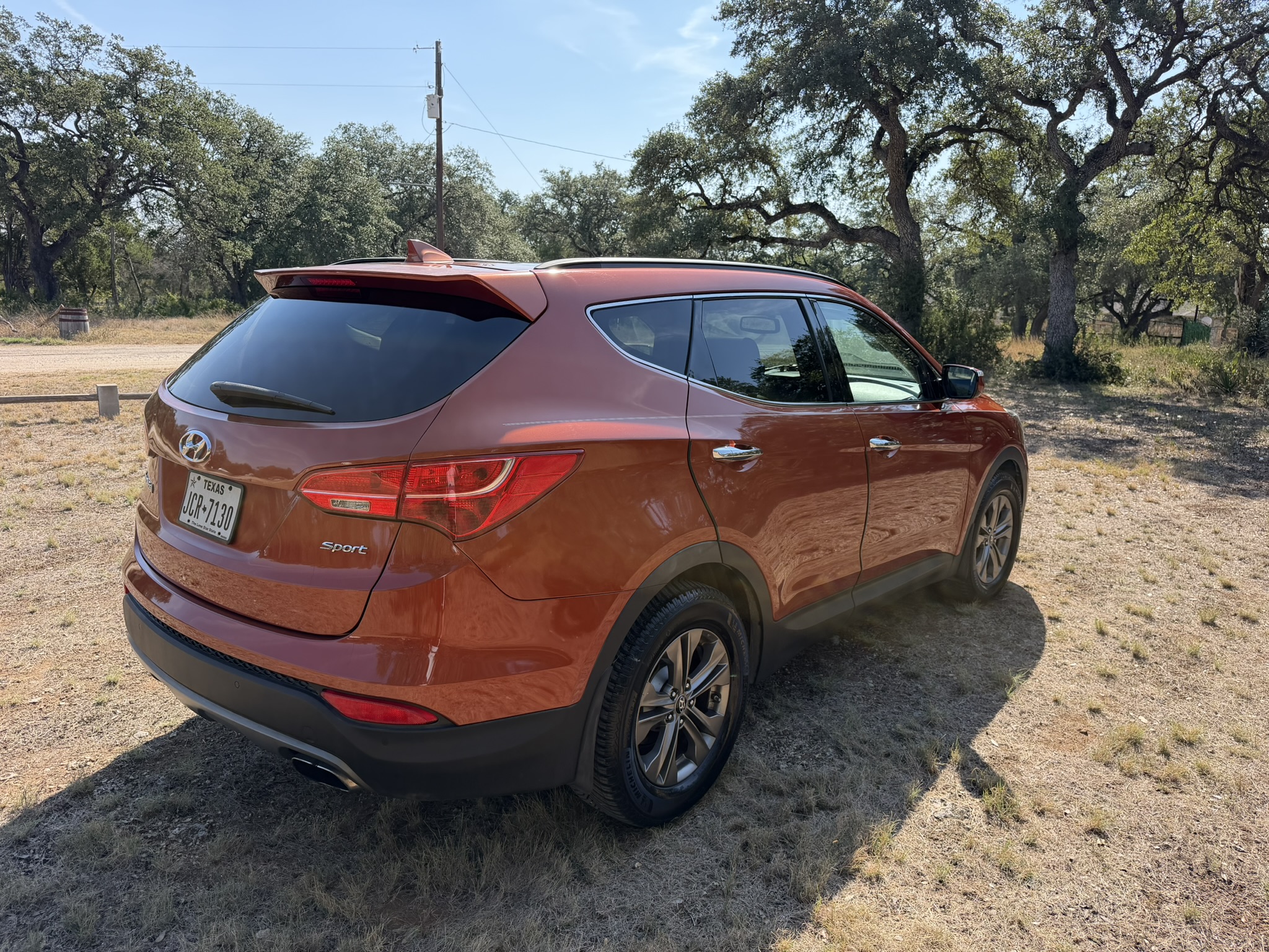 Used 2015 Hyundai Santa Fe Sport w/ Option Group 04 FWD image 8