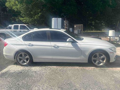 Used 2012 BMW 328i Sedan RWD image 8
