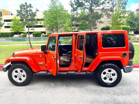 Used 2015 Jeep Wrangler Unlimited Sahara w/ Trailer Tow Group image 6