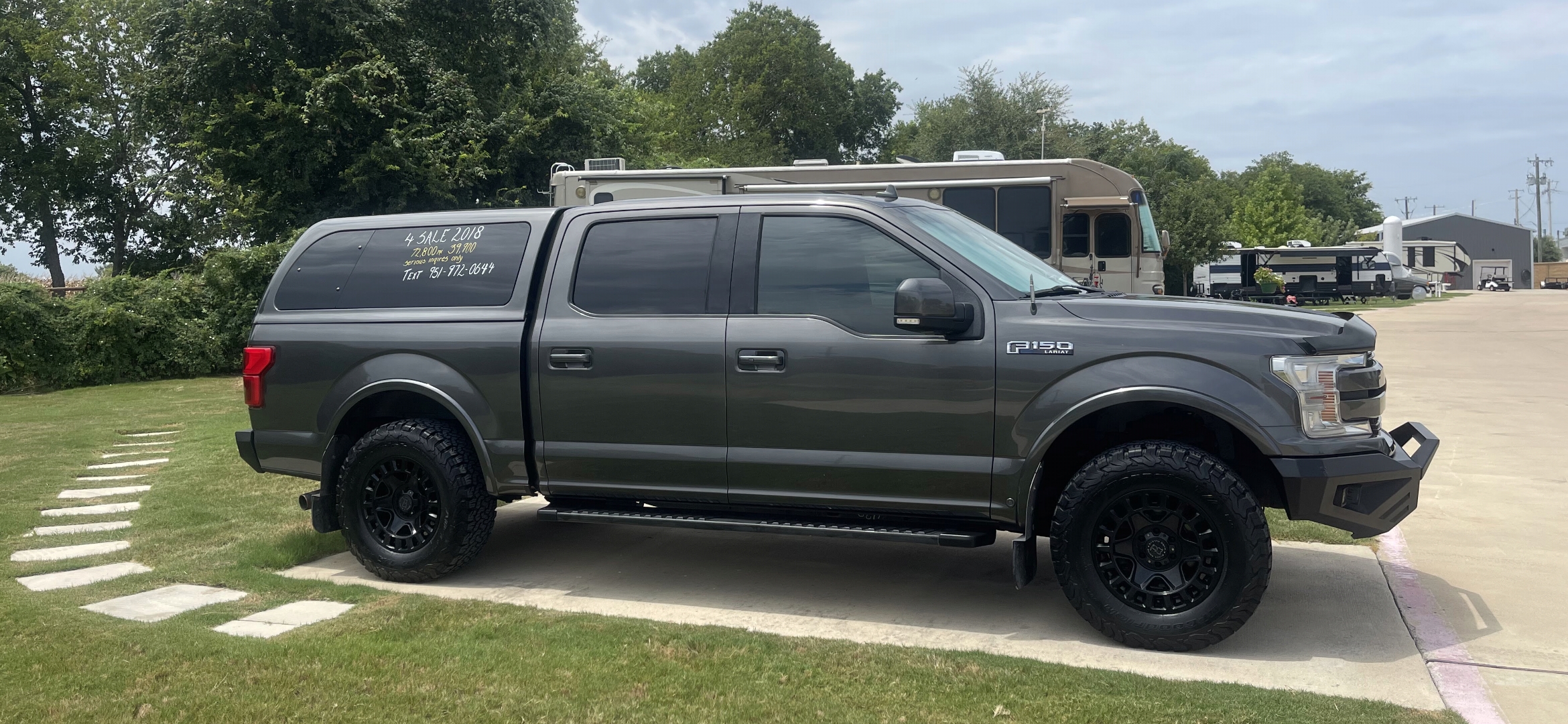 Used 2018 Ford F150 Lariat w/ Equipment Group 502A Luxury AWD/4WD image 2