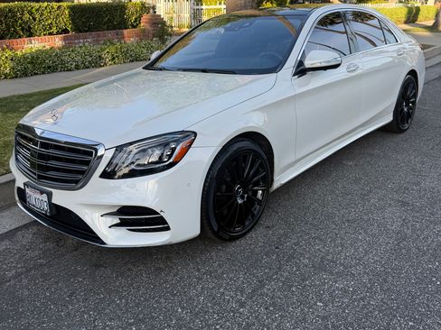 Used 2019 Mercedes-Benz S 560 Sedan image 5