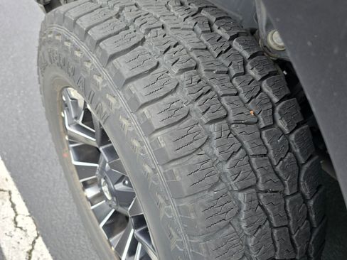 Used 2019 Ford F150 XL w/ Equipment Group 101A Mid AWD/4WD image 5