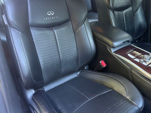 Used 2011 INFINITI M37 w/ Sport Pkg RWD image 15