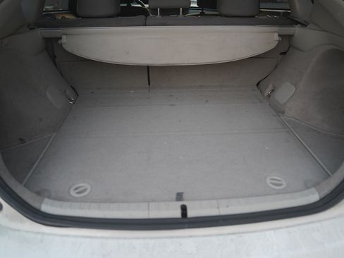 Used 2013 Toyota Prius Three image 11