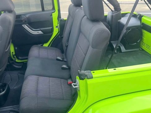 Used 2016 Jeep Wrangler Unlimited Sport w/ Quick Order Package 24S AWD/4WD image 5