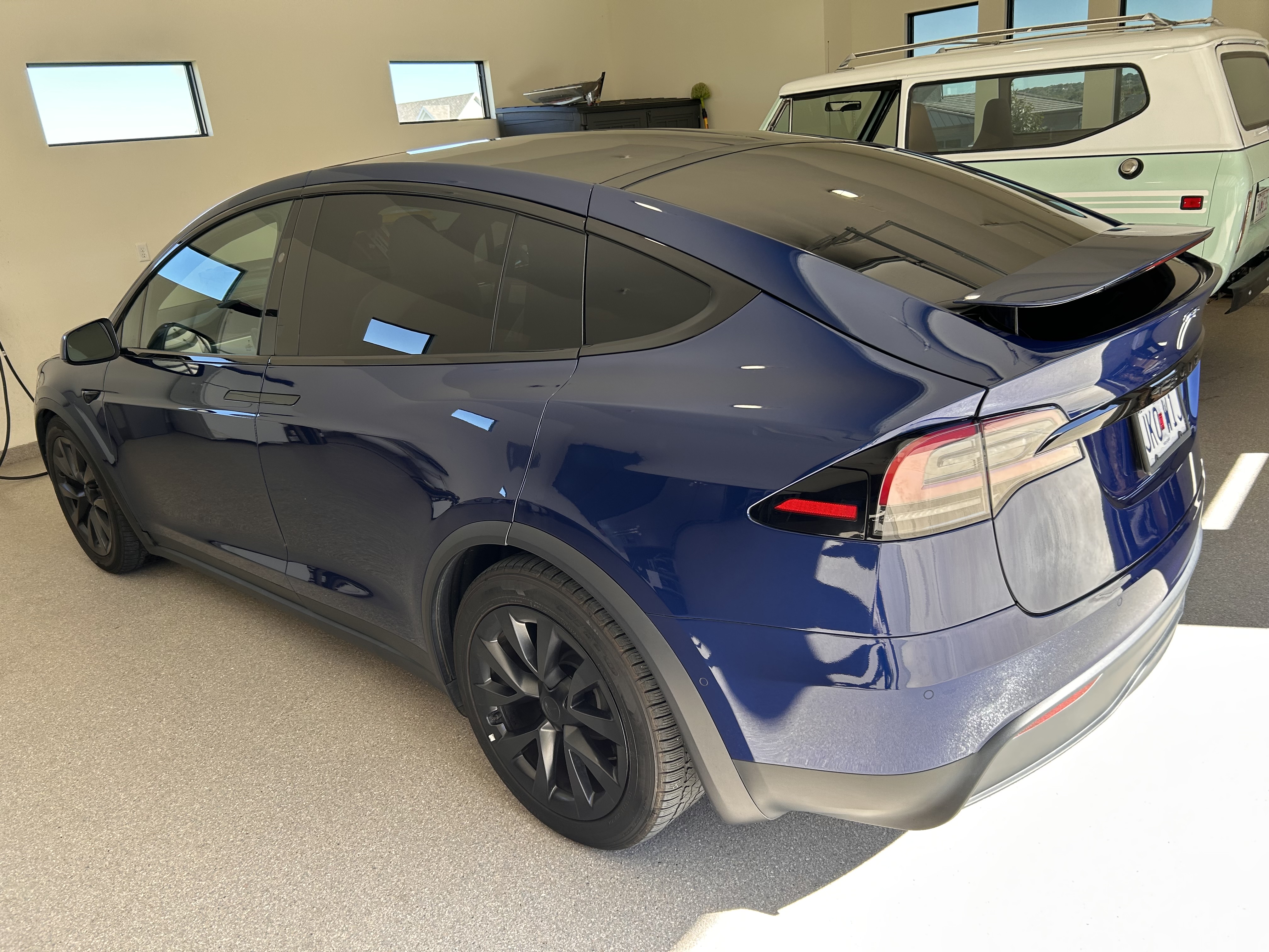 Used 2022 Tesla Model X AWD/4WD image 11