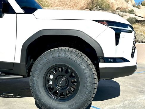 Used 2026 Lexus GX 550 image 4