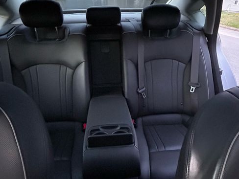 Used 2015 Hyundai Genesis 3.8 w/ Option Group 03 image 12