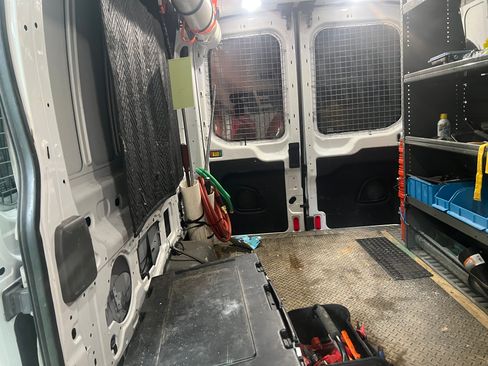 Used 2020 Ford Transit 250 Medium Roof image 5