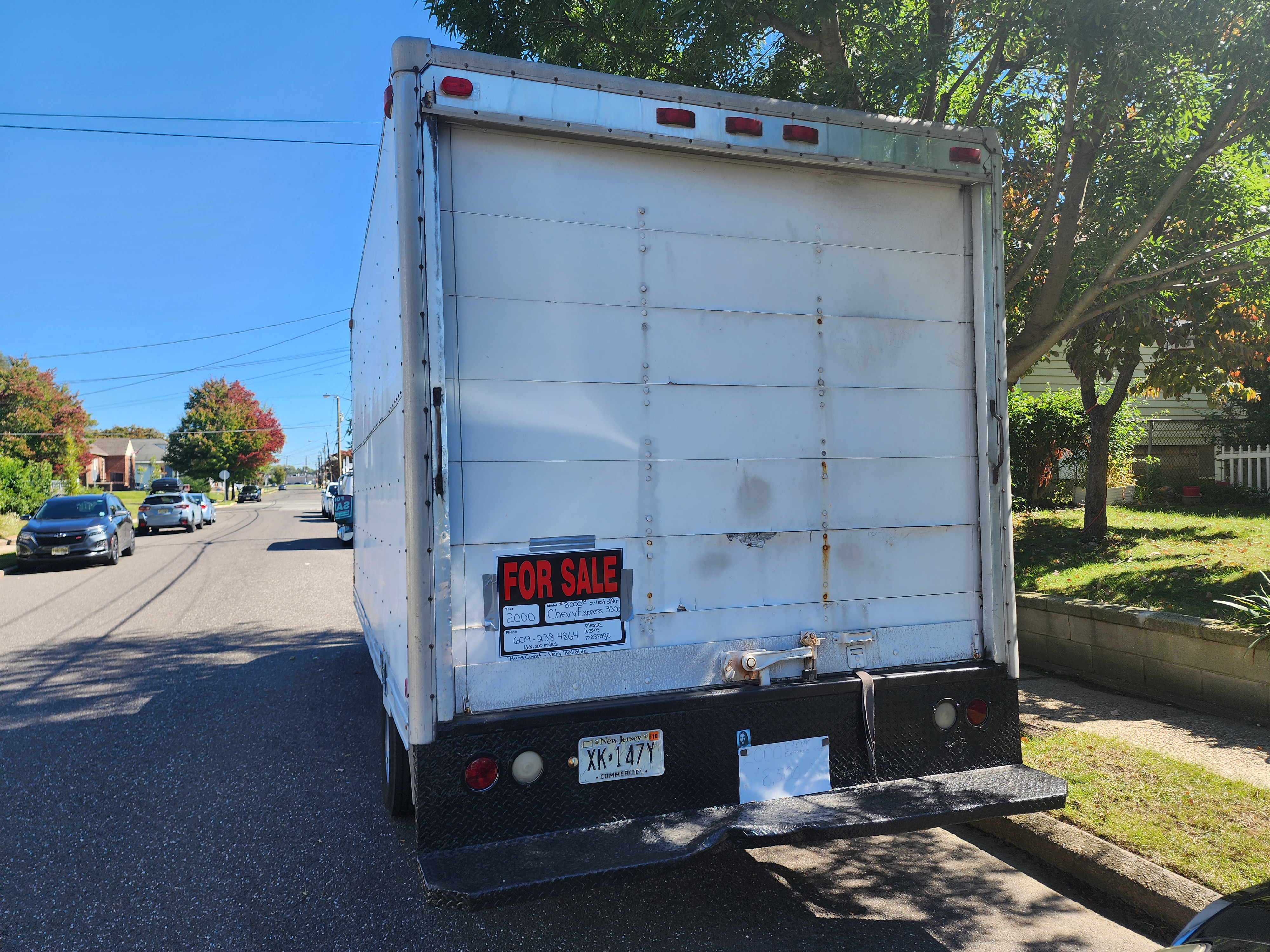 Used 2000 Chevrolet Express 3500 RWD image 8