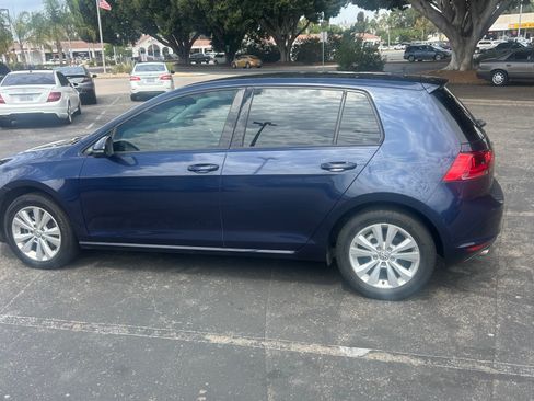 Used 2015 Volkswagen Golf TDI SE FWD image 11