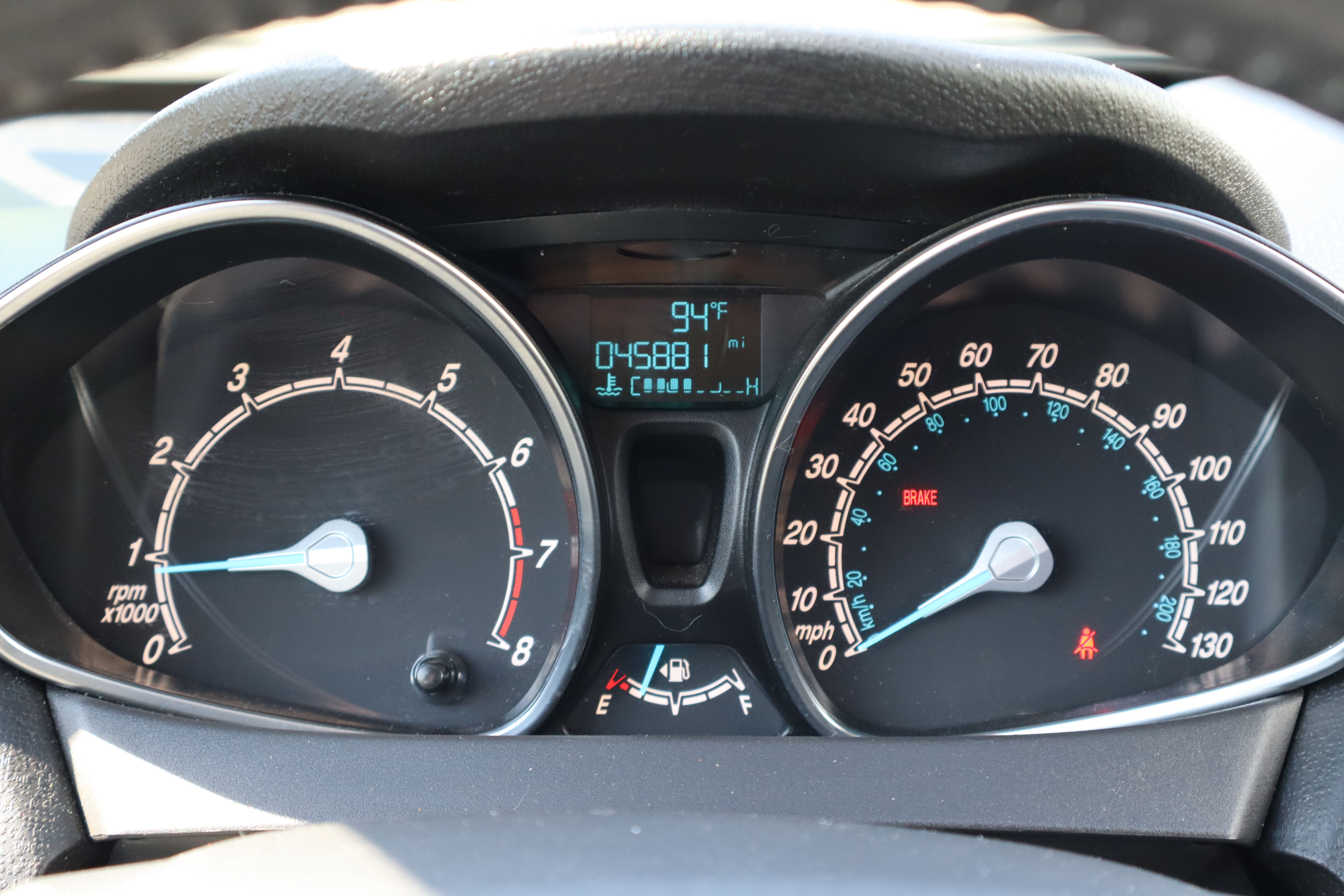 Used 2015 Ford Fiesta SE FWD image 2