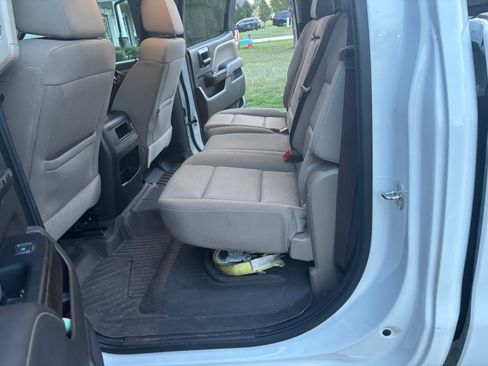 Used 2017 Chevrolet Silverado 1500 LT w/ All Star Edition RWD image 9