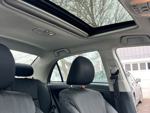 Used 2012 Toyota Corolla S image 54